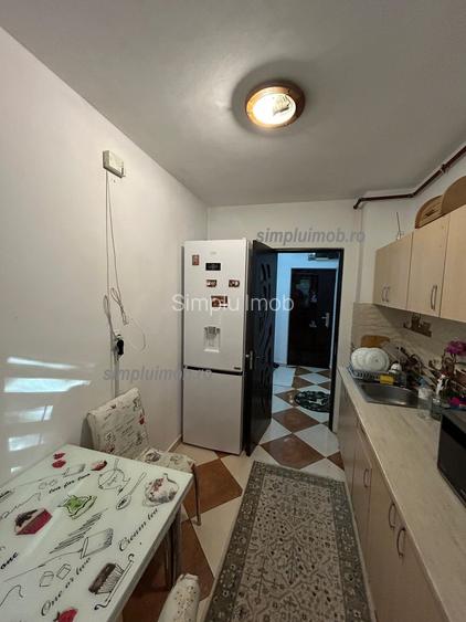 Decomandat spatios posibilitate centrala proprie 3 cam Obregia - 11