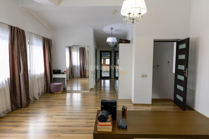 Vila individuala, P+1+M, 4 camere, Parcul Carol, Eroii Revolutiei - 26