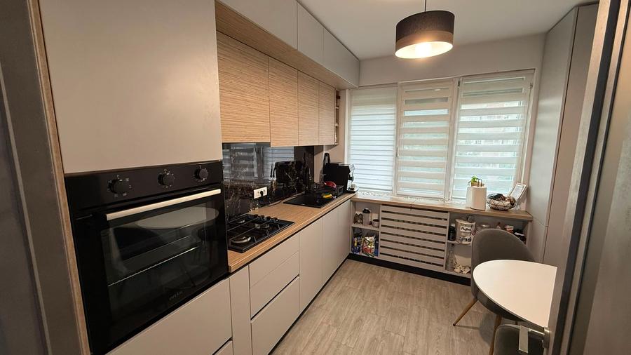 Alexandru - Minerva - 3 camere decomandat - etaj intermediar - renovat - modern