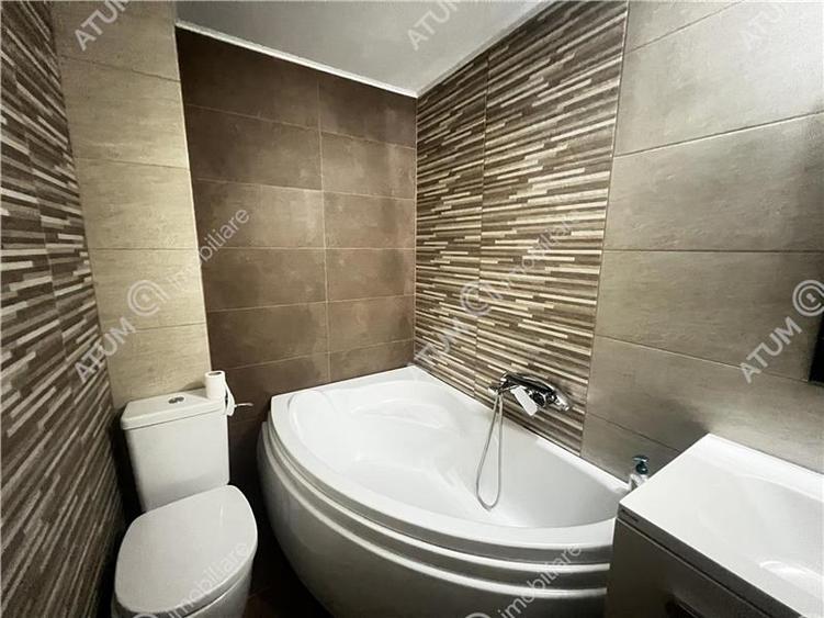Apartament 3 camere 2 balcoane etaj intermediar zona Doamna Stanca