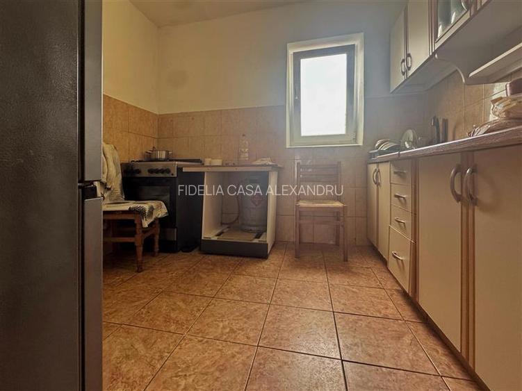 Apartament 3 camere decomandat – 52mp – Parter – Miroslava - 6