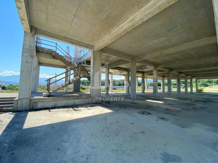 Constructie structura 3707 mp, teren intravilan aferent 8828 mp Sibiu /Selimbar