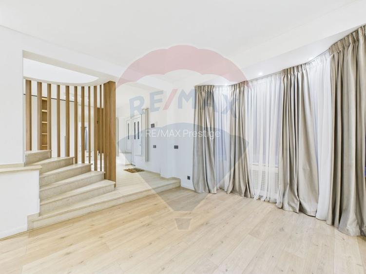 Casă / Vilă Pipera  cu 7 camere de închiriat - 4