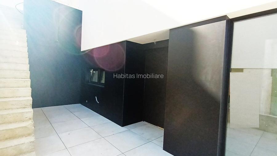 Casa noua ultra moderna, in  Europa, strada linistita, cu panorama ! - 14