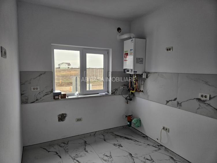 Duplex nou, P+M, Moșnița Veche, finisaje moderne, comision 0% - 7