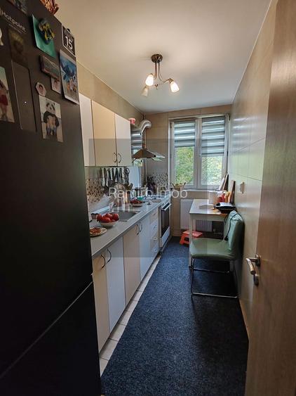 Apartament 3 camere, str Emil Racovita/Metrou Aparatorii Patriei - 9