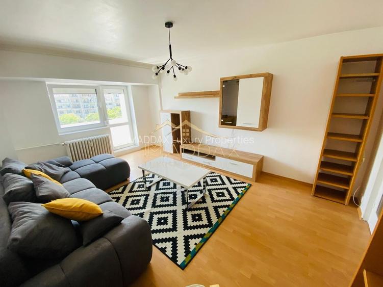Apartament spațios cu 4 camere, vedere spectaculoasă către Palatul Parlamentului - 3