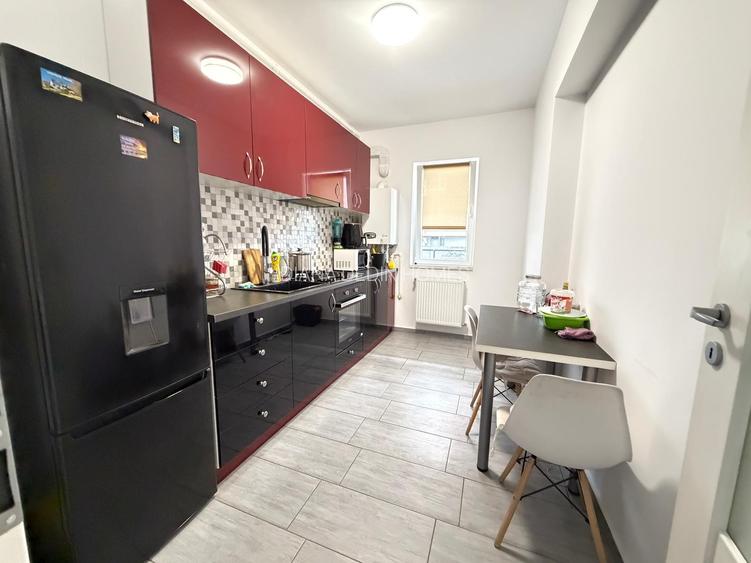 Apartament 2 camere - curte  27mp -  loc de parcare - Metrou Berceni 15minute - 6