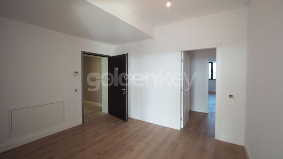 Etaj 8 - Vedere panoramica lac!  347mpc, terasa 50mp - 9