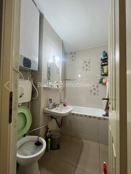 BUCUR OBOR metrou parc ,reabilitat ,DECOMANDAT - 4