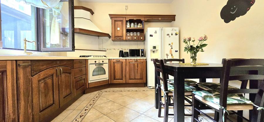 Vila cocheta P+1 cu 5 camere in zona Compozitori, mobilata si utilata!  - 14