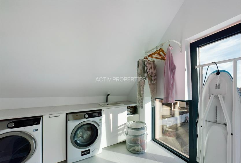 Vila 2022 P+1+M,2 living,4 dormitoare,birou,sala sport,piscina,garaj 2 masini - 19