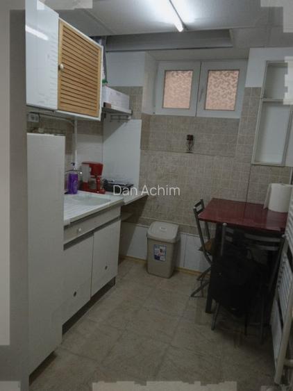 Inchiriez garsonieră București, Piața Victoriei, direct proprietar - 12