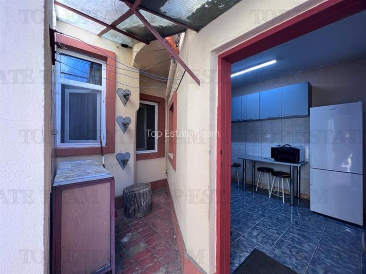 Oferta Apartament 3 camere la pret de Garsoniera centrala proprie in vila metrou - 11