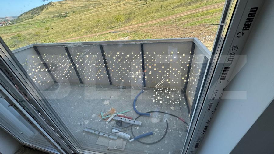 Apartament 1 camera + Nisa de dormit + Balcon  - 4