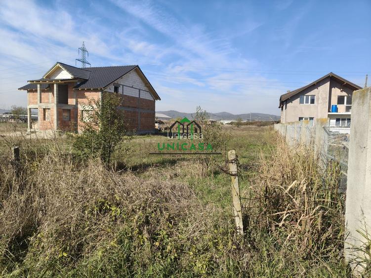 Teren 2407 mp/Mihaesti /sat Stuparei - 4