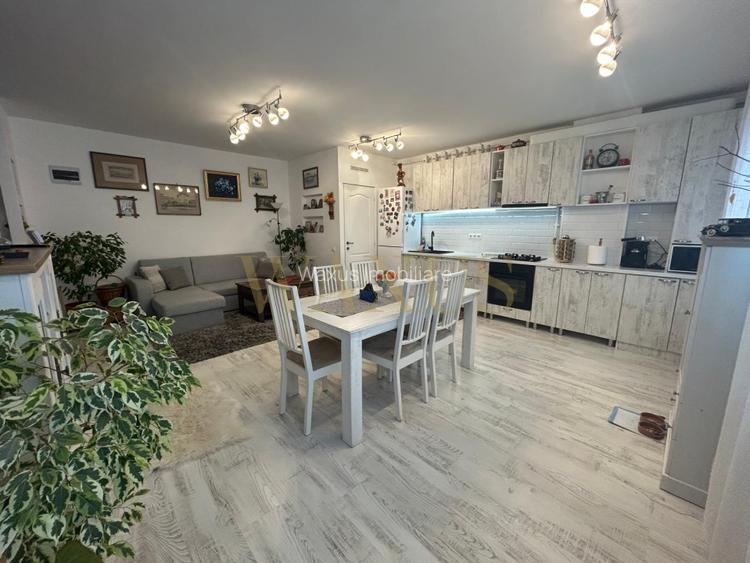 Apartament de vanzare 2 camere , Sesul de Sus , Floresti - 2