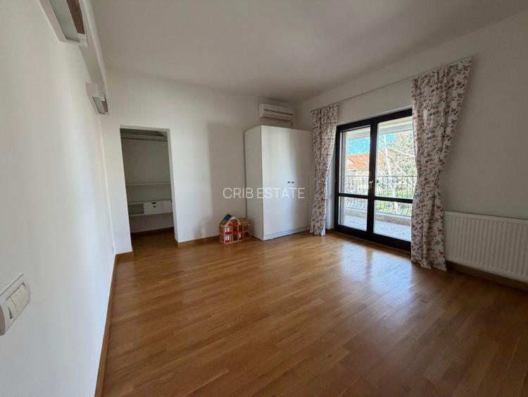 Vila cu piscina Iancu Nicolae Zoo Baneasa 6 dormitoare - 11