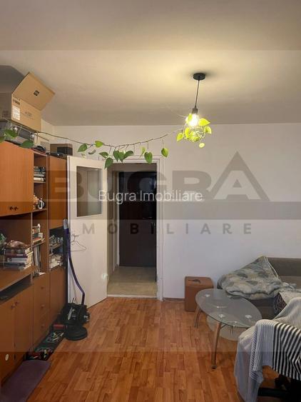 Garsoniera 28 mp, balcon, zona Detunata - 2