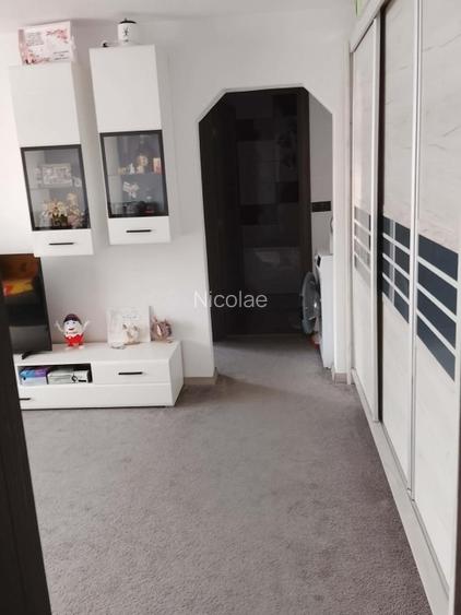 Apartament 3 Camere recent renovat si Mobila + Garaj   - 12