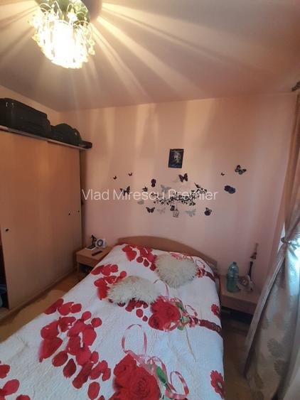 Doua camere mobilat - 6