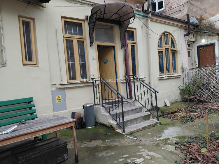 Piata Sfantul Stefan-Corp de casa, parter, teren in proprietate 60 mp - 3