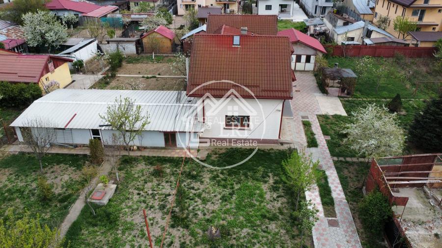 [DOMENIU PRIVAT] Vilă deosebita în Inima Orașului Voluntari | Teren 2.500 mp | - 35