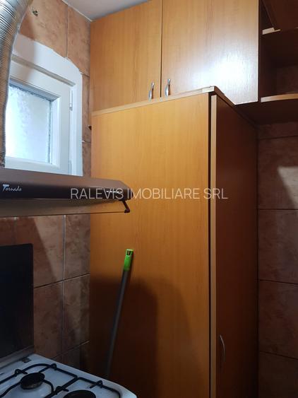 Inchiriere garsoniera parter, bloc anvelopat, Piata Resita, 230 euro - 4