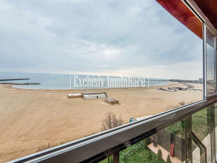 Vedere Frontala la Mare si Plaja la Picioare - Apartament cu Parcare Privata - 6