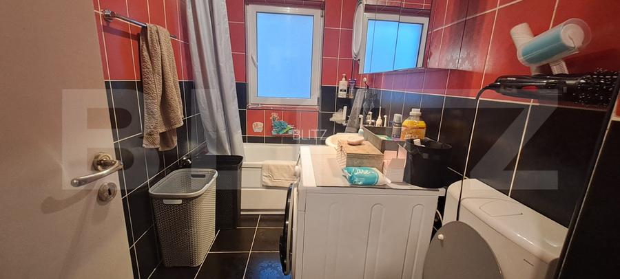 Apartament cu 2 cam, 52 mp, etajul 2, cu balcon si parcare, in zona Florilor - 9