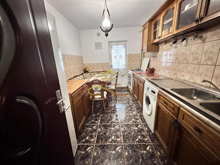 De vanzare apartament 3 camere decomandat Slanicului Bacau - 6