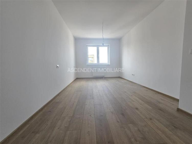 Imobil 3 camere, decomandat, Casa Nobel, parcare inclusa - 5