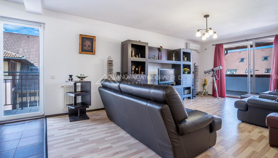 | 3 camere | 82 mp + terasa 18 mp + POD 137 mp CF separat | Parcare | Floresti | - 2