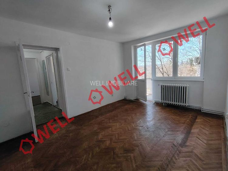 Apartament cu 3 camere de vânzare în Târgu Secuiesc, pe strada Oituz! - 2