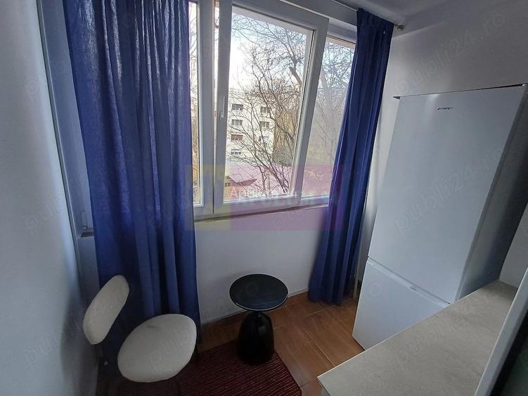 Garsoniera, renovata si mobilata Grand Arena metrou Aparatorii Patriei - 6