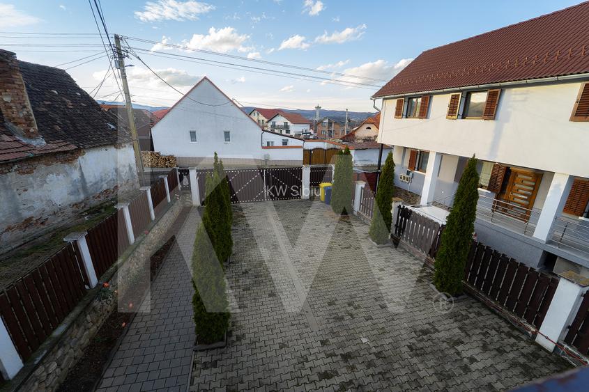 Casă individuală gata de mutat - Oportunitate in Cristian - 24