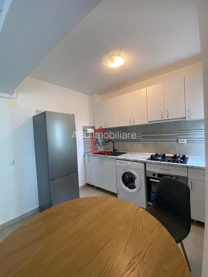 Apartament cu 2 camere, Totul Nou, Bloc nou, Parcare - 11