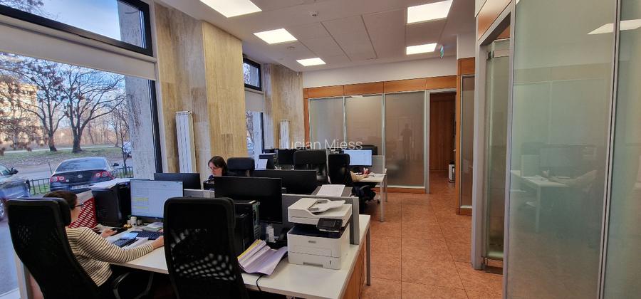 Spatiu nou, Pal Parlamentului,  showroom, birouri. clinica, 27ml fatada - 8