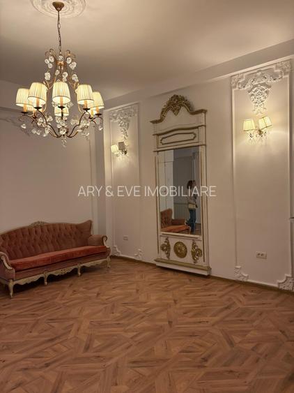 Simbolul Distincției în Dorobanți: Studio de Lux cu Șemineu și Finisaje Marmura - 2