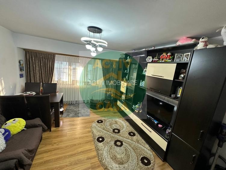 De vânzare apartament cu 2camere, situat în zona AntonPann - 4