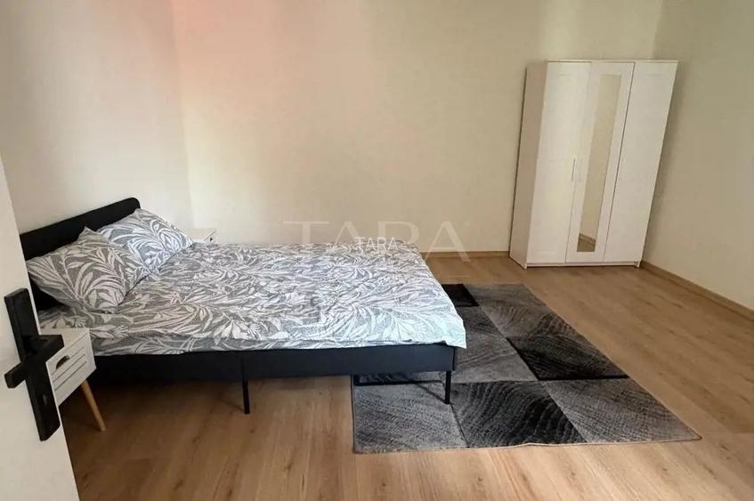 Casă centrală renovată, mobilată și utilată, zona Platinia - 3