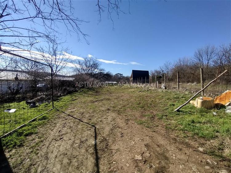 Oravita, Teren Intravilan,  3,8 Euro MP, In Oras, Usor Negociabil - 2