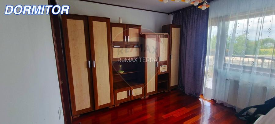 Eleganță și confort într-o casă cu personalitate - 10