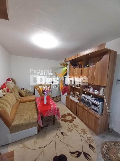 Apartament 2 camere 37 mp renovat mobilat utilat Tudor Vladimirescu, Roman - 3