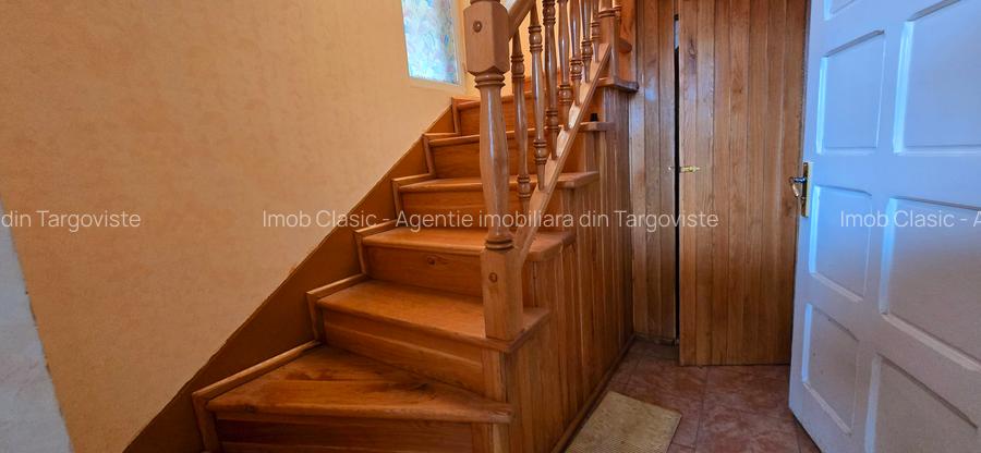 Pucioasa Dambovita,  zona centrala, vanzare casa si teren - 26