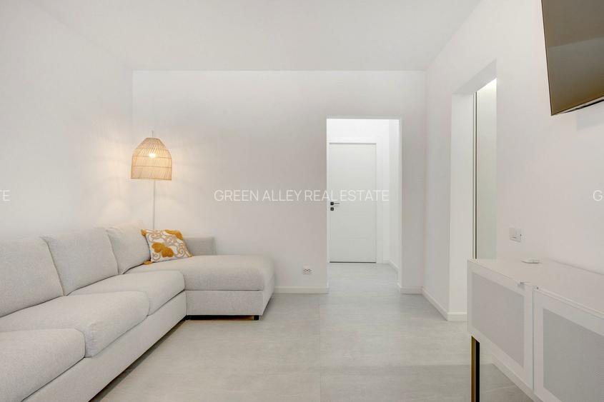 Apartament cu 3 camere, luminos si complet renovat - 11