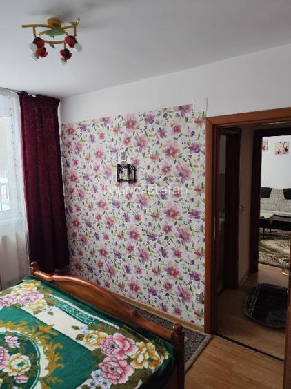 Vânzare apartament 2 camere - 8