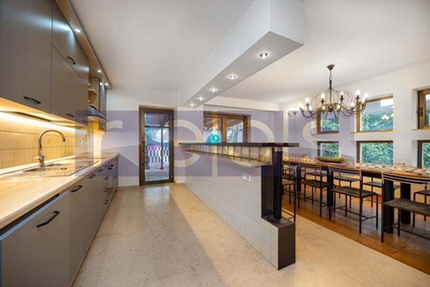 VANZARE VILA S+P+1+T | ZONA BANU MANTA - 9