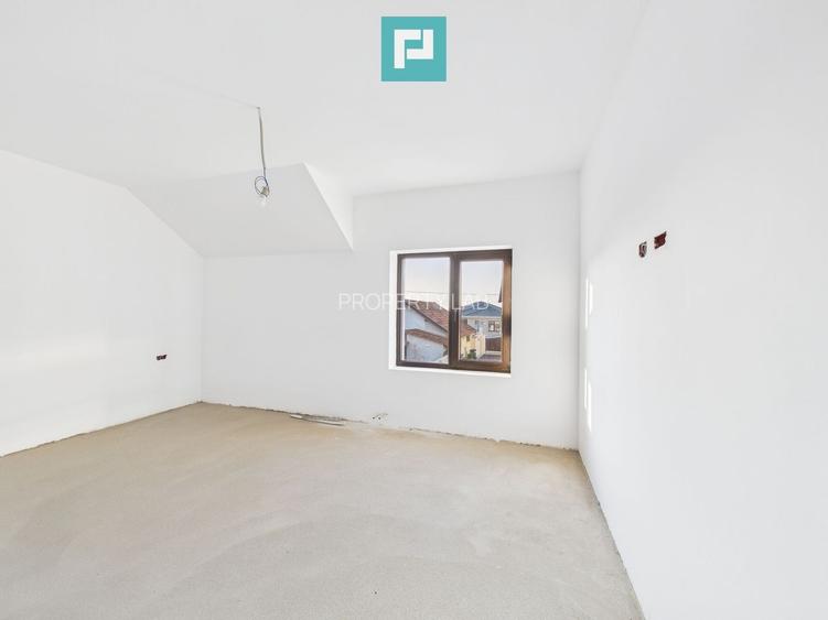 Casa cu 5 camere in Livada - 22