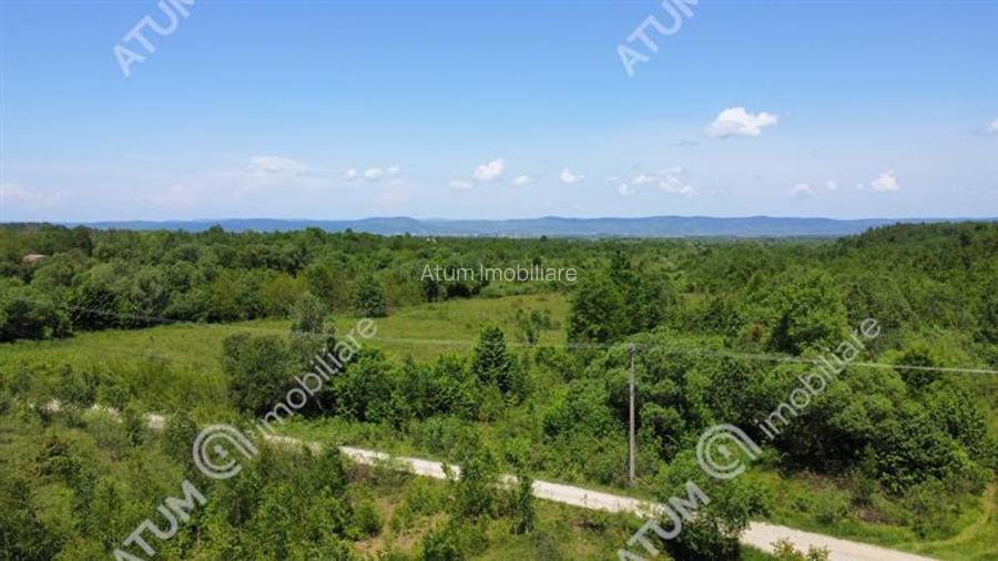 Teren intravilan 550 mp de vanzare pe Valea Avrigului loc Avrig - 4